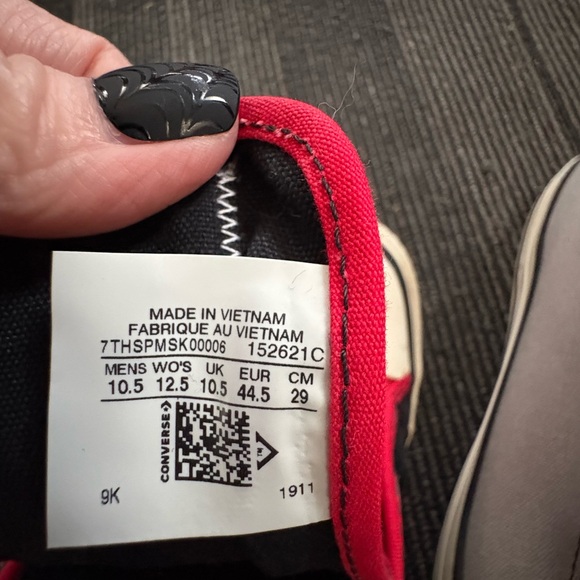 Men’s Colorblock Converse - Picture 3 of 7